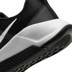 Nike · MC Trainer 3