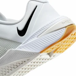 Nike · METCON 10
