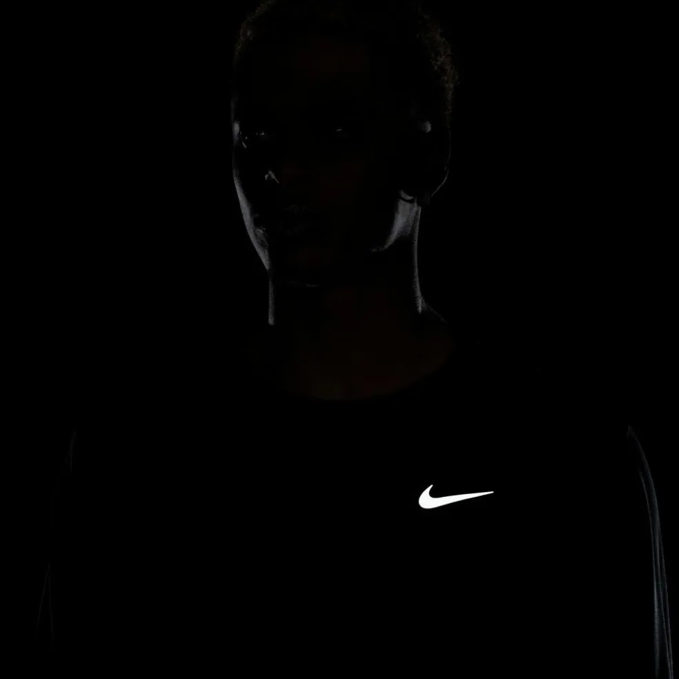 Nike · MILER