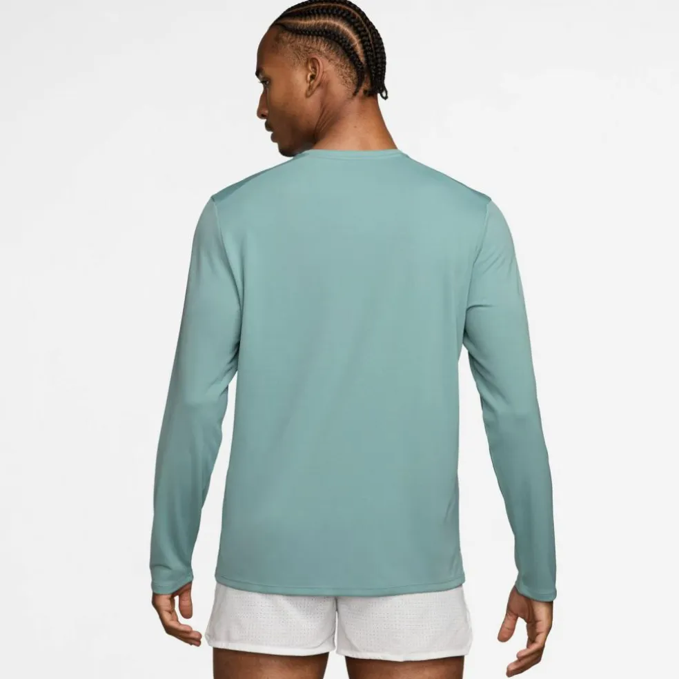 Nike · MILER