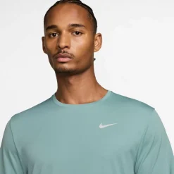 Nike · MILER