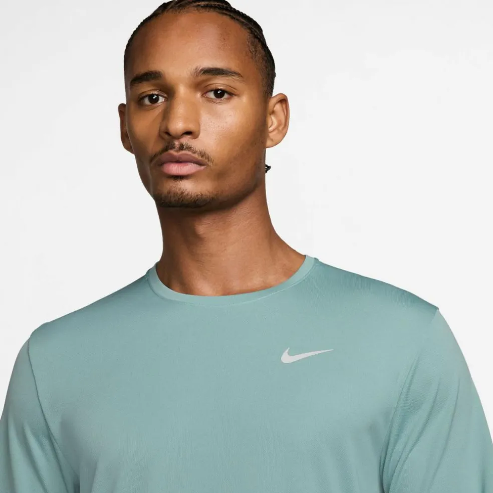 Nike · MILER