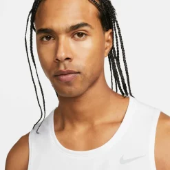 Nike · MILER