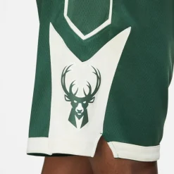 Nike · MILWAUKEE BUCKS