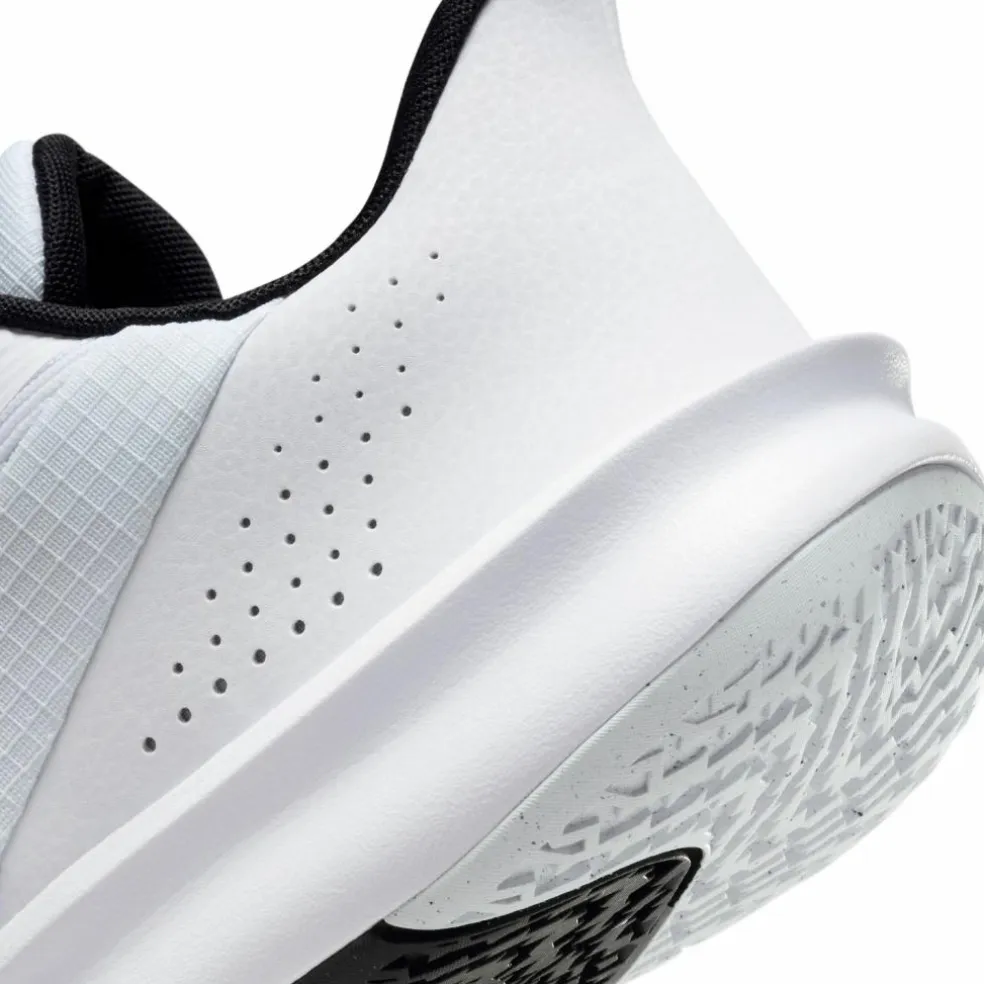 Nike · NIKE PRECISION VII