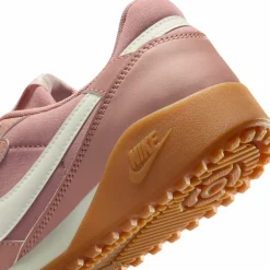 Nike · NIKE TERRA MANTA