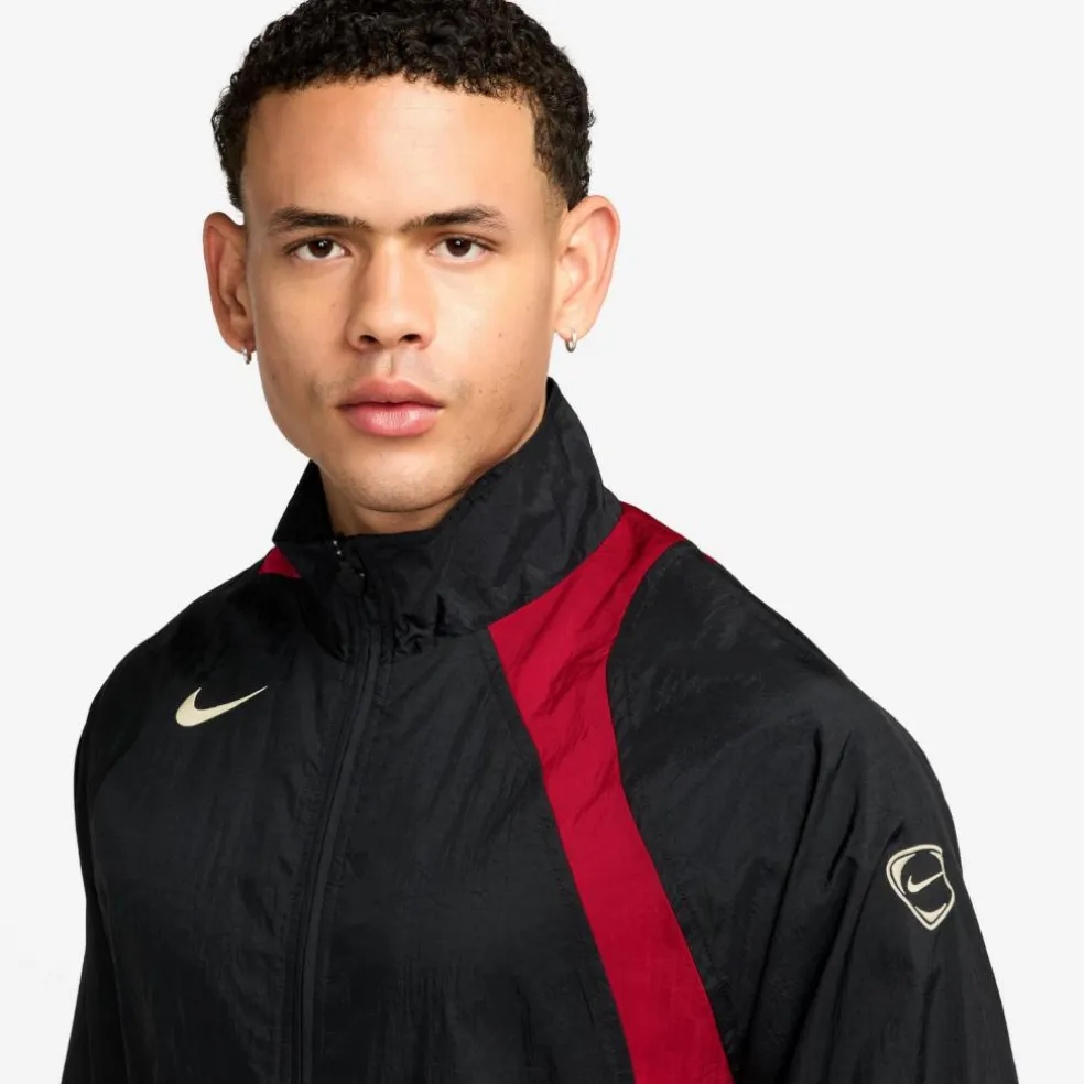 Nike · Nike Total90