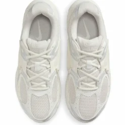 Nike · NIKE V5 RNR