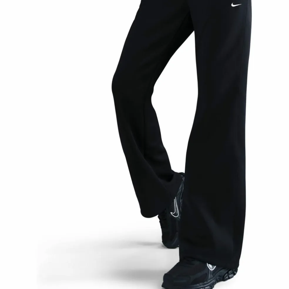 Nike · NSW