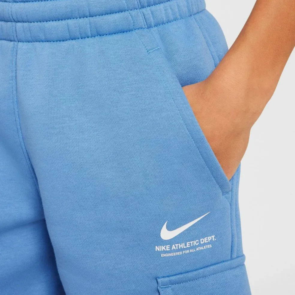Nike · NSW