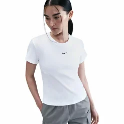 Nike · NSW