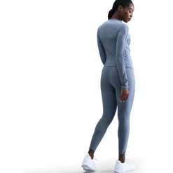 Nike · ONE