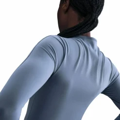 Nike · ONE