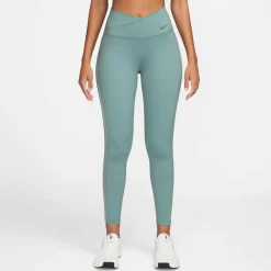 Nike · ONE