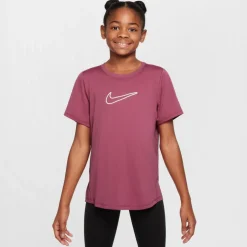 Nike · ONE