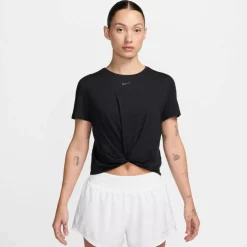 Nike · One Classic