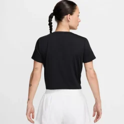 Nike · One Classic