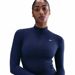 Nike · ONE DF