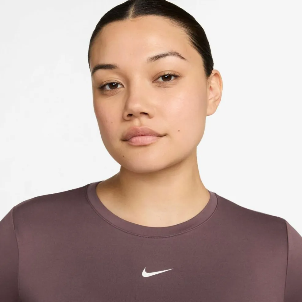 Nike · ONE DF