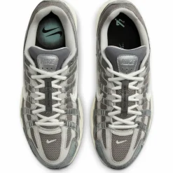 Nike · P-6000
