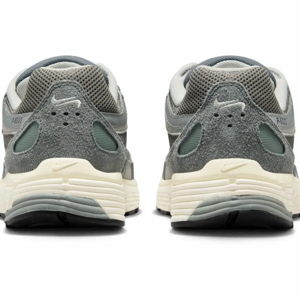 Nike · P-6000