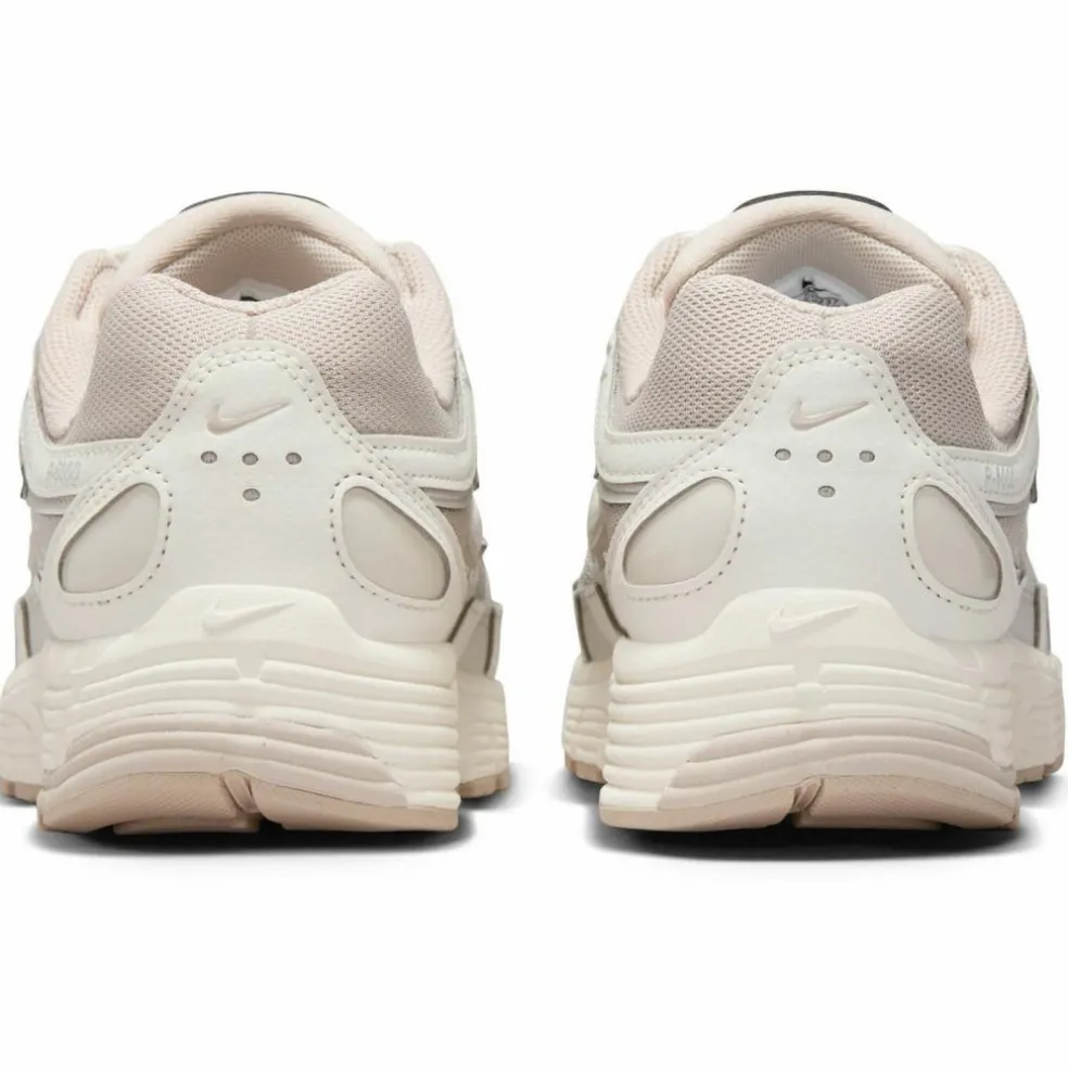 Nike · P-6000
