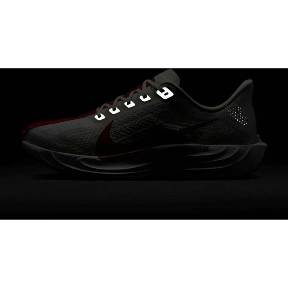 Nike · PEGASUS PLUS