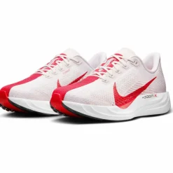 Nike · PEGASUS PLUS