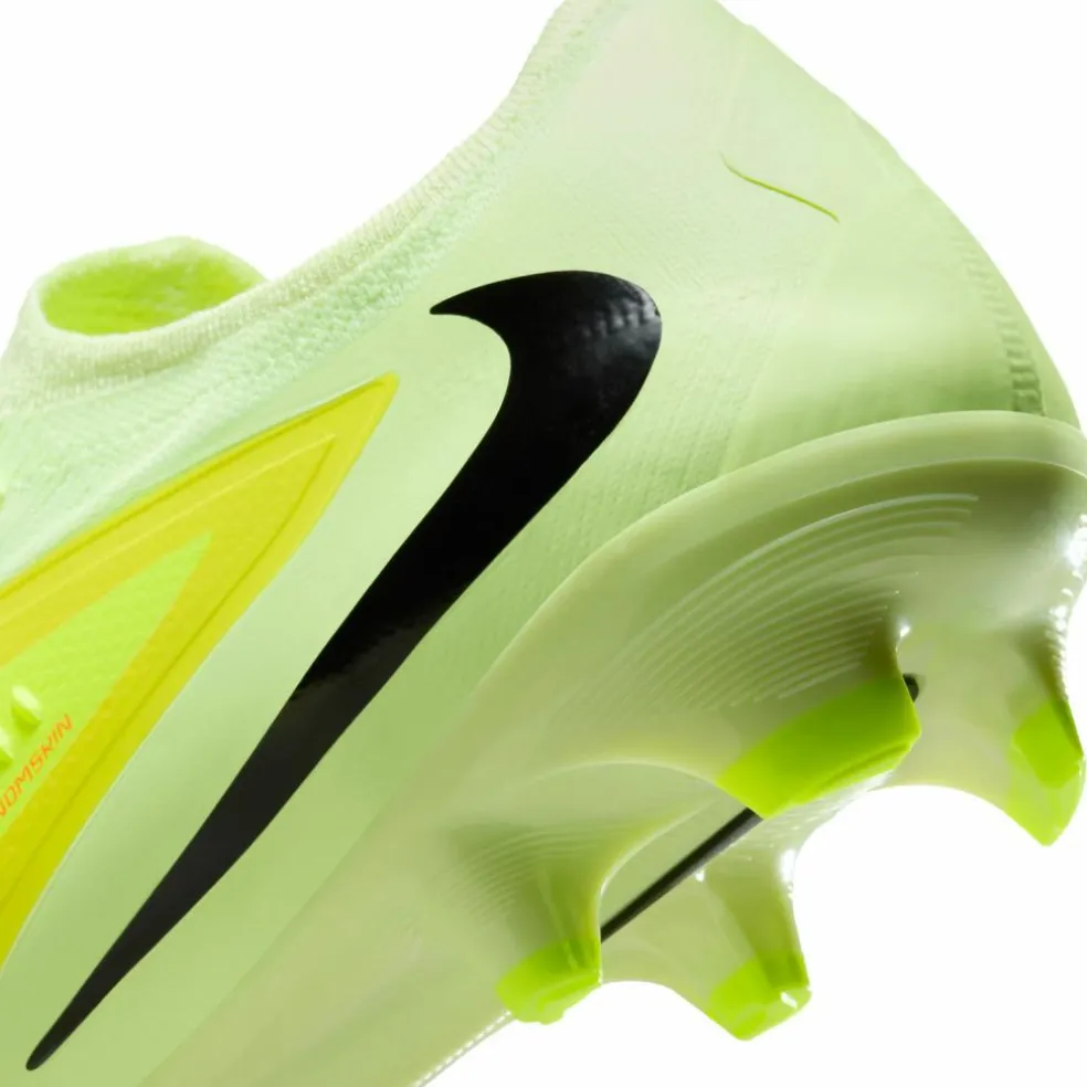 Nike · PHANTOM 6 LOW PRO FG