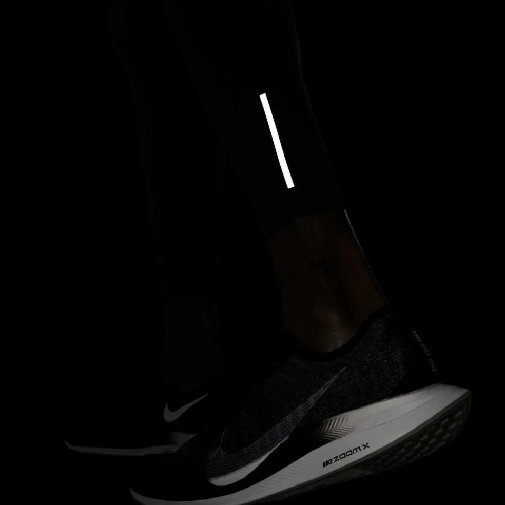 Nike · Phenom Elite