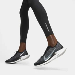 Nike · Phenom Elite