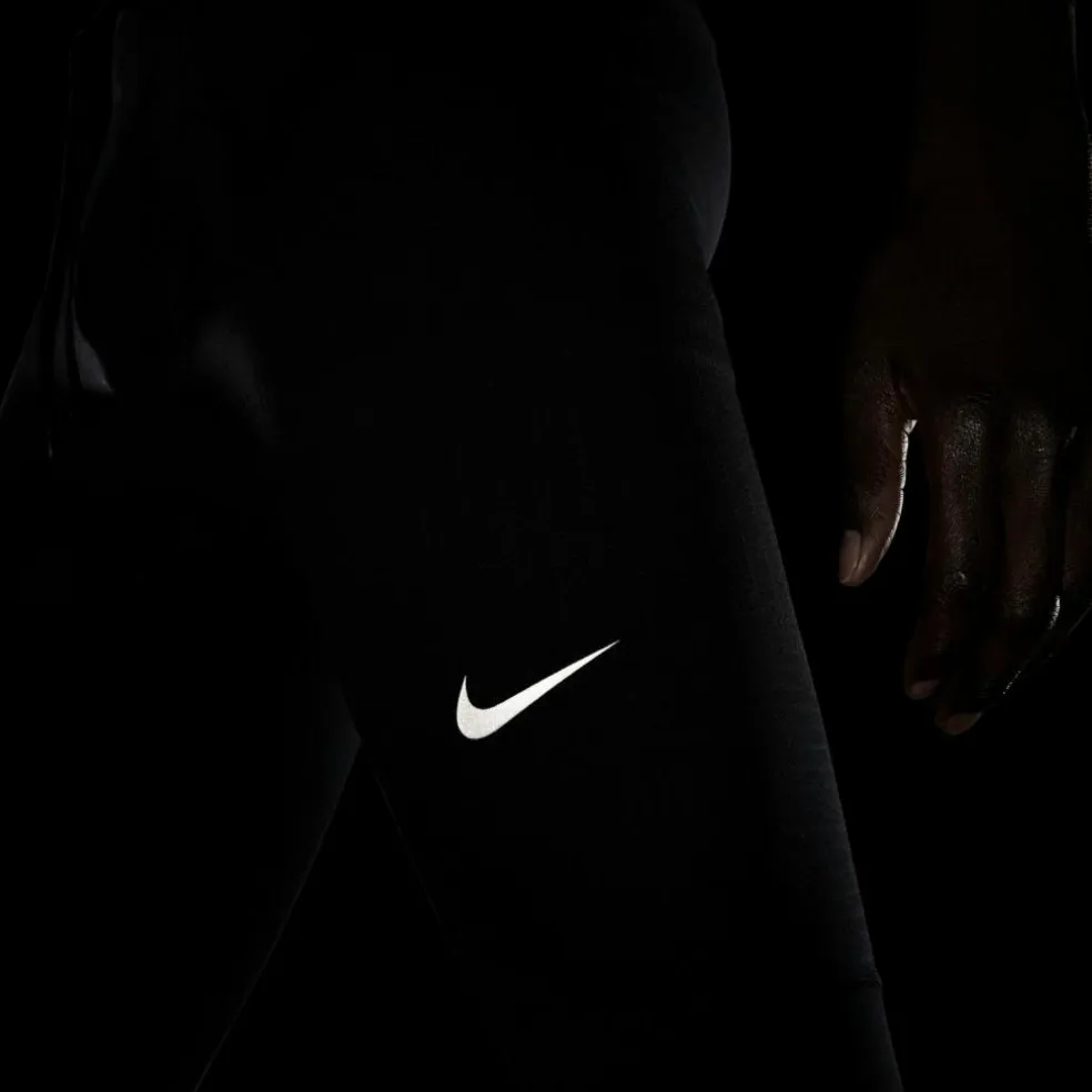 Nike · Phenom Elite