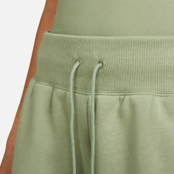 Nike · Phoenix