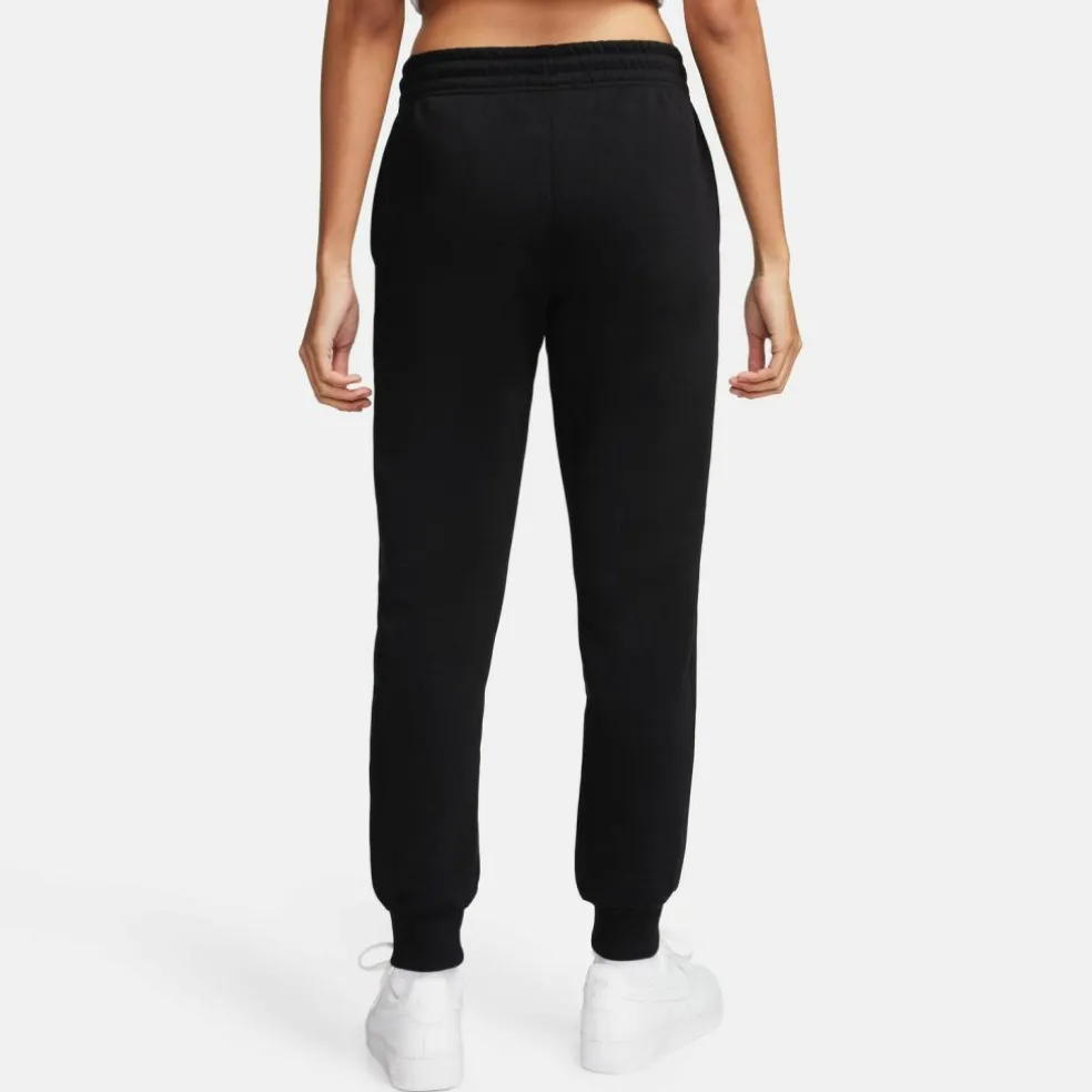 Nike · Phoenix