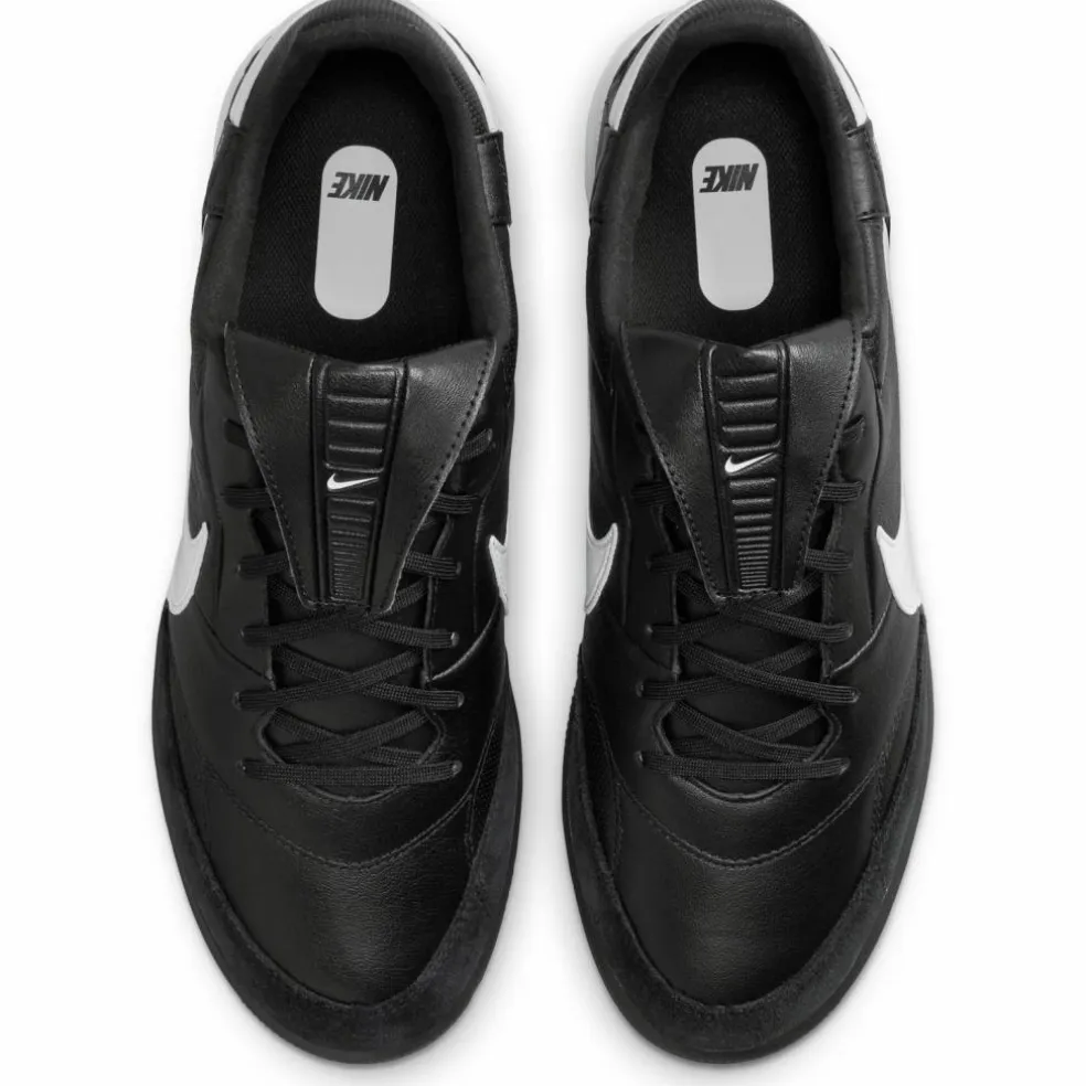 Nike · PREMIER III U TF
