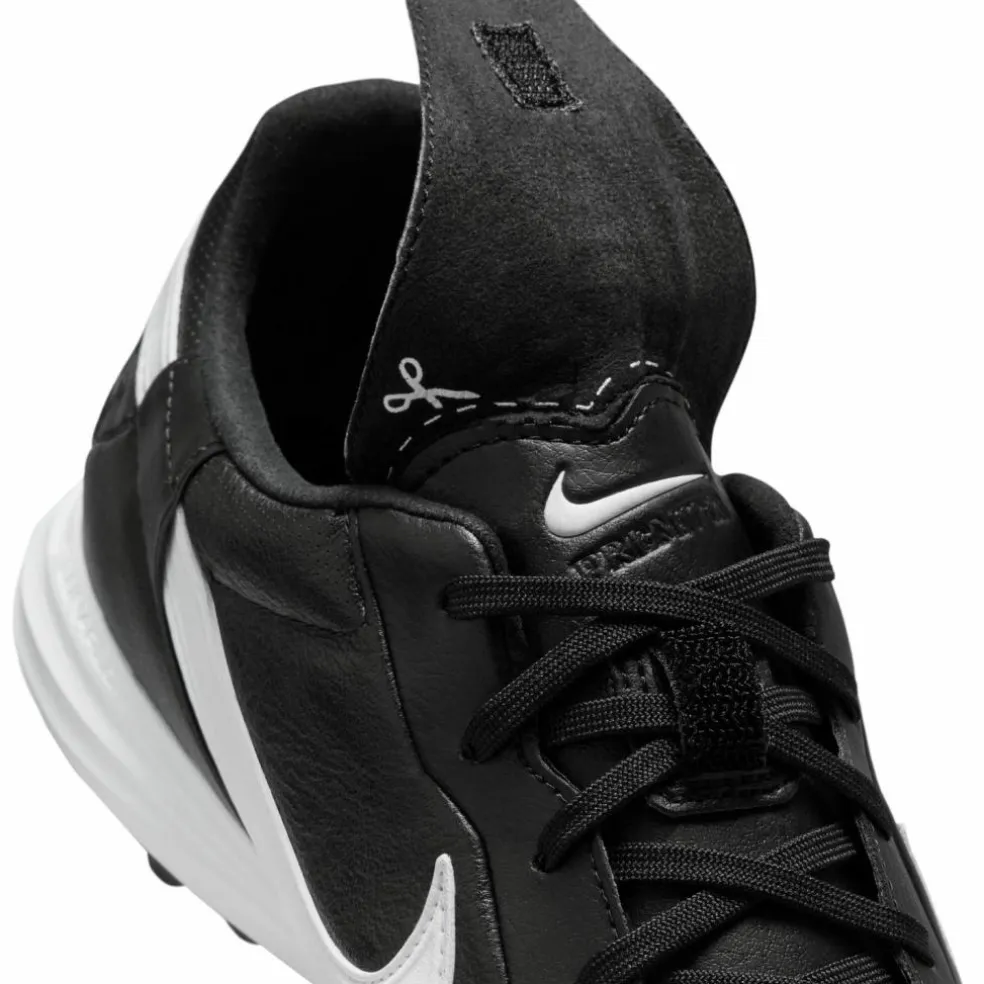 Nike · PREMIER III U TF