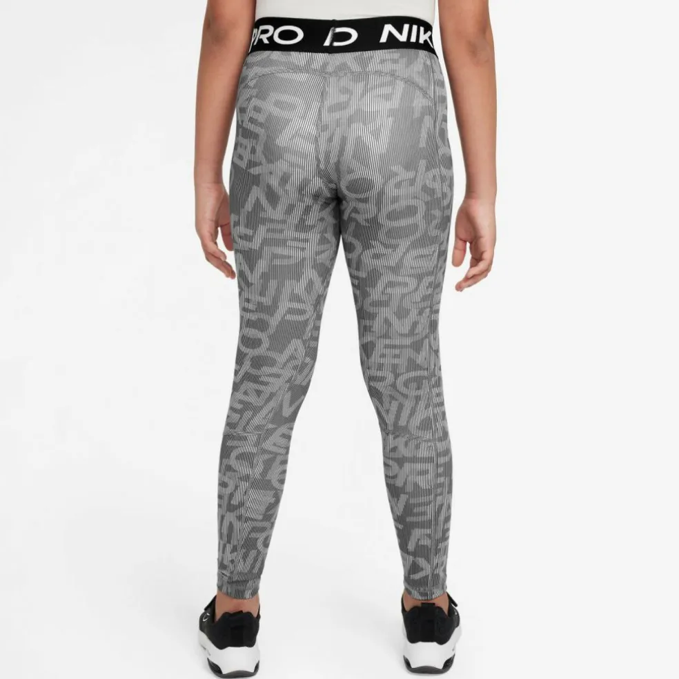 Nike · Pro