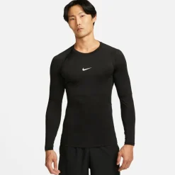 Nike · Pro