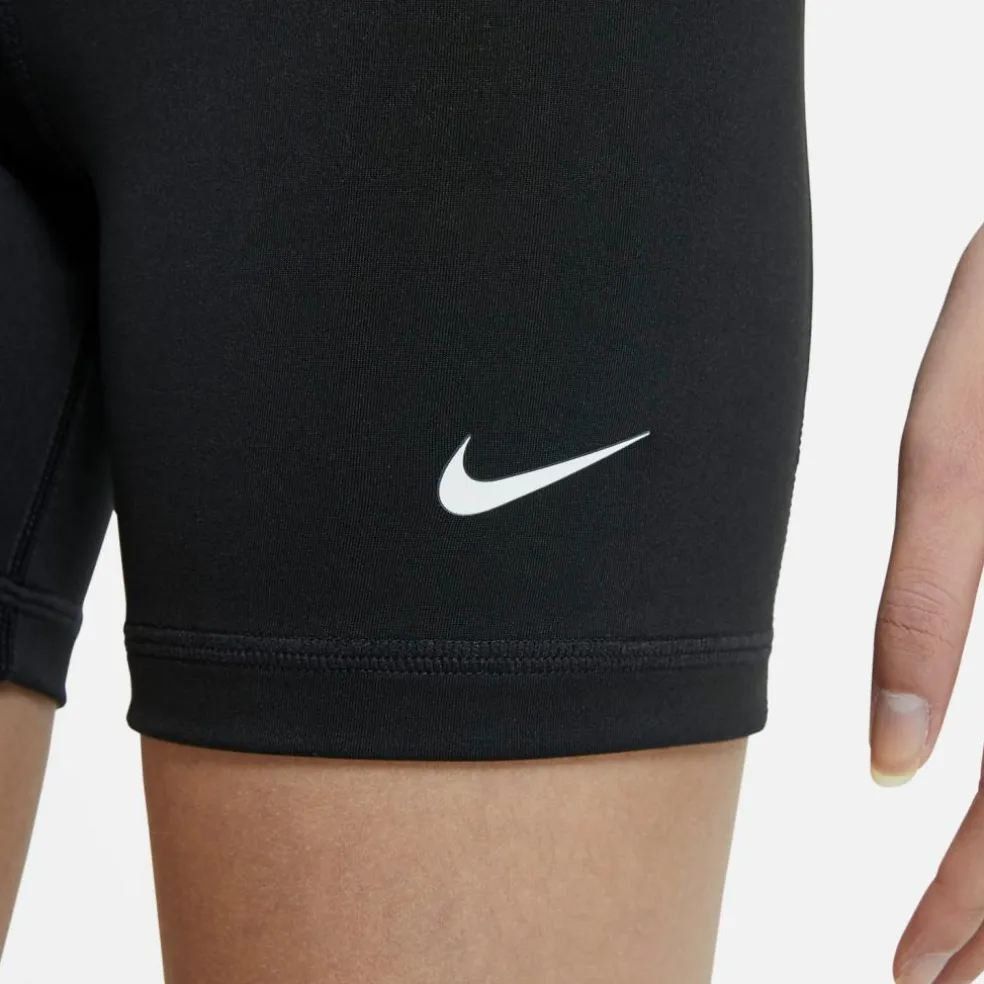 Nike · Pro