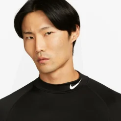 Nike · Pro