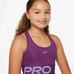 Nike · Pro Swoosh