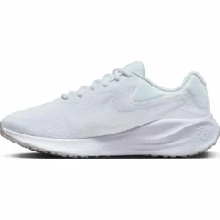 Nike · REVOLUTION 7