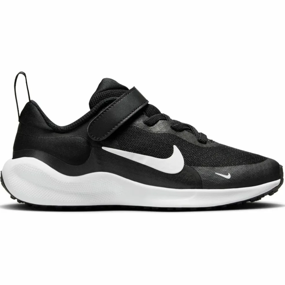 Nike · Revolution 7