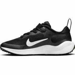 Nike · Revolution 7