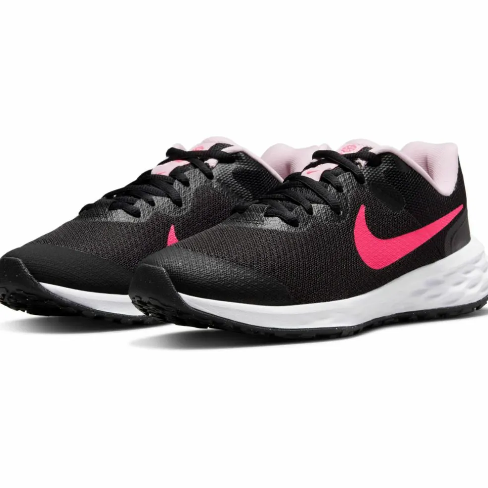Nike · REVOLUTION 6