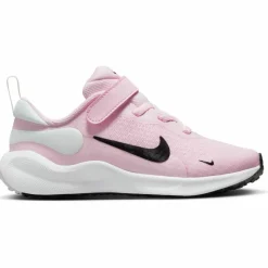 Nike · Revolution 7