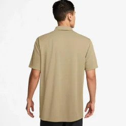 Nike · Solid