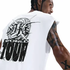 Nike · Street