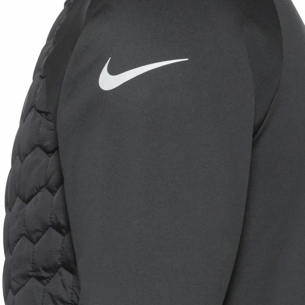 Nike · Strike