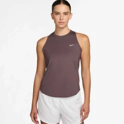 Nike · Swift